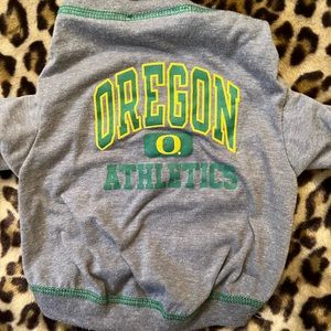 Small Oregon Ducks Football shirt